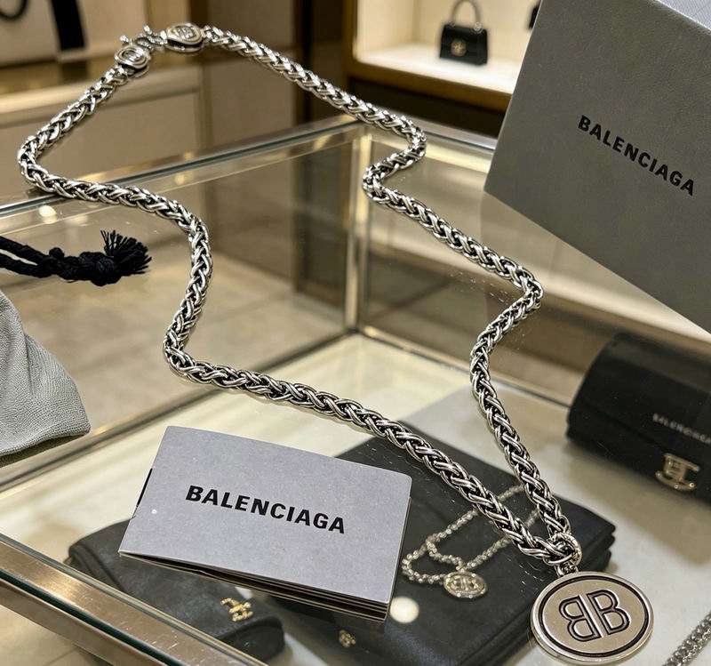 Balenciaga Necklace 06yxs31